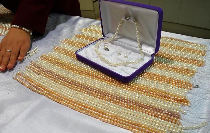 How to Choose& Buy the Right Pearls - SHAO Jewelry